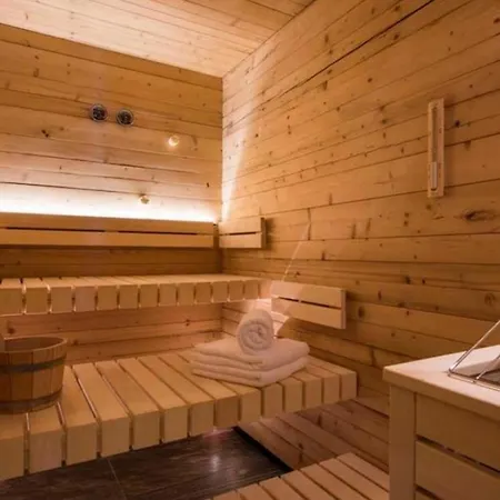 5br Elegantly Designed With Sauna Apartment St. Anton am Arlberg